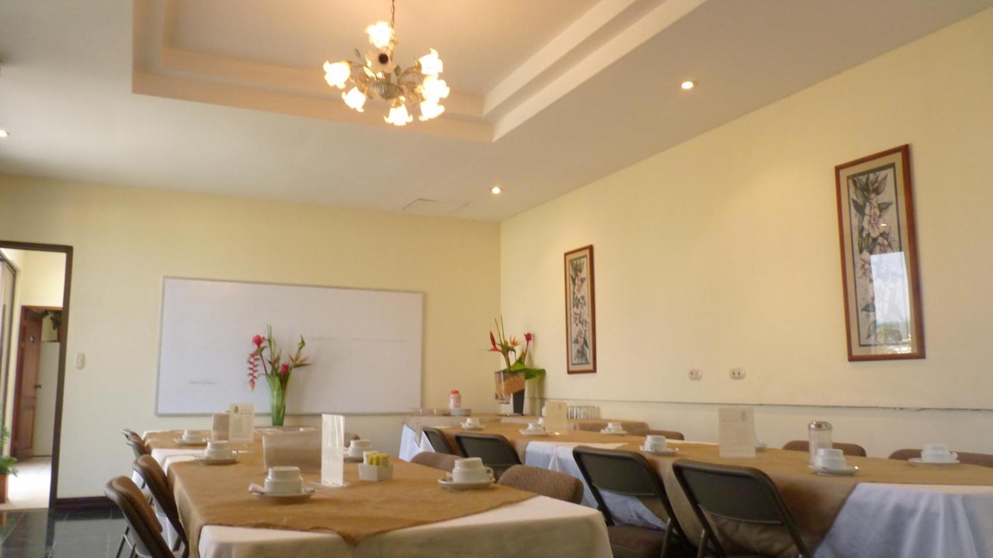 Hotel Plaza Real Suites & Apartments San Jose Экстерьер фото
