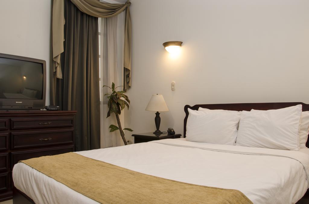 Hotel Plaza Real Suites & Apartments San Jose Экстерьер фото